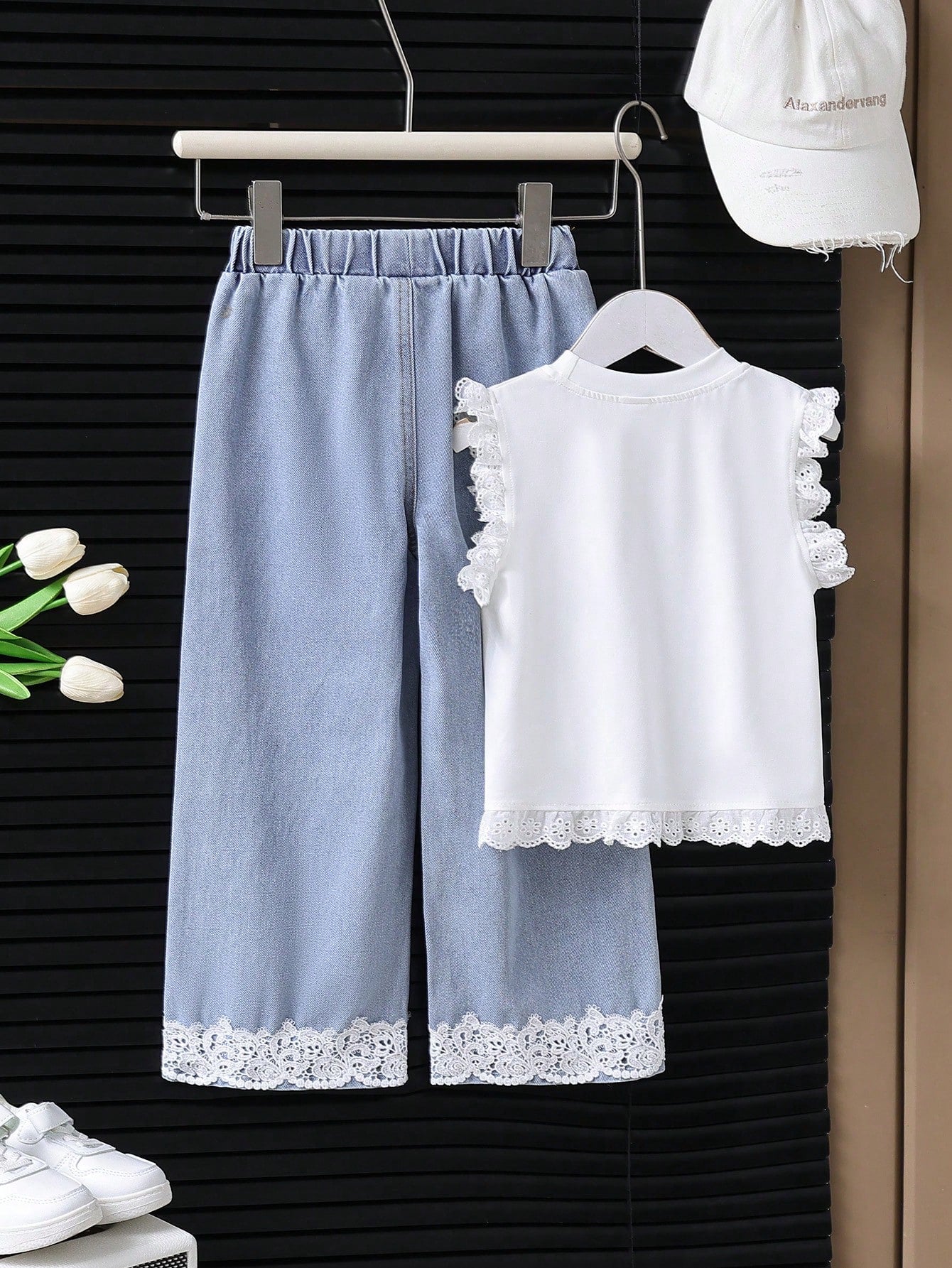 Ensemble 2 pièces d'été pour petite fille : haut à nœud et pantalon large en dentelle