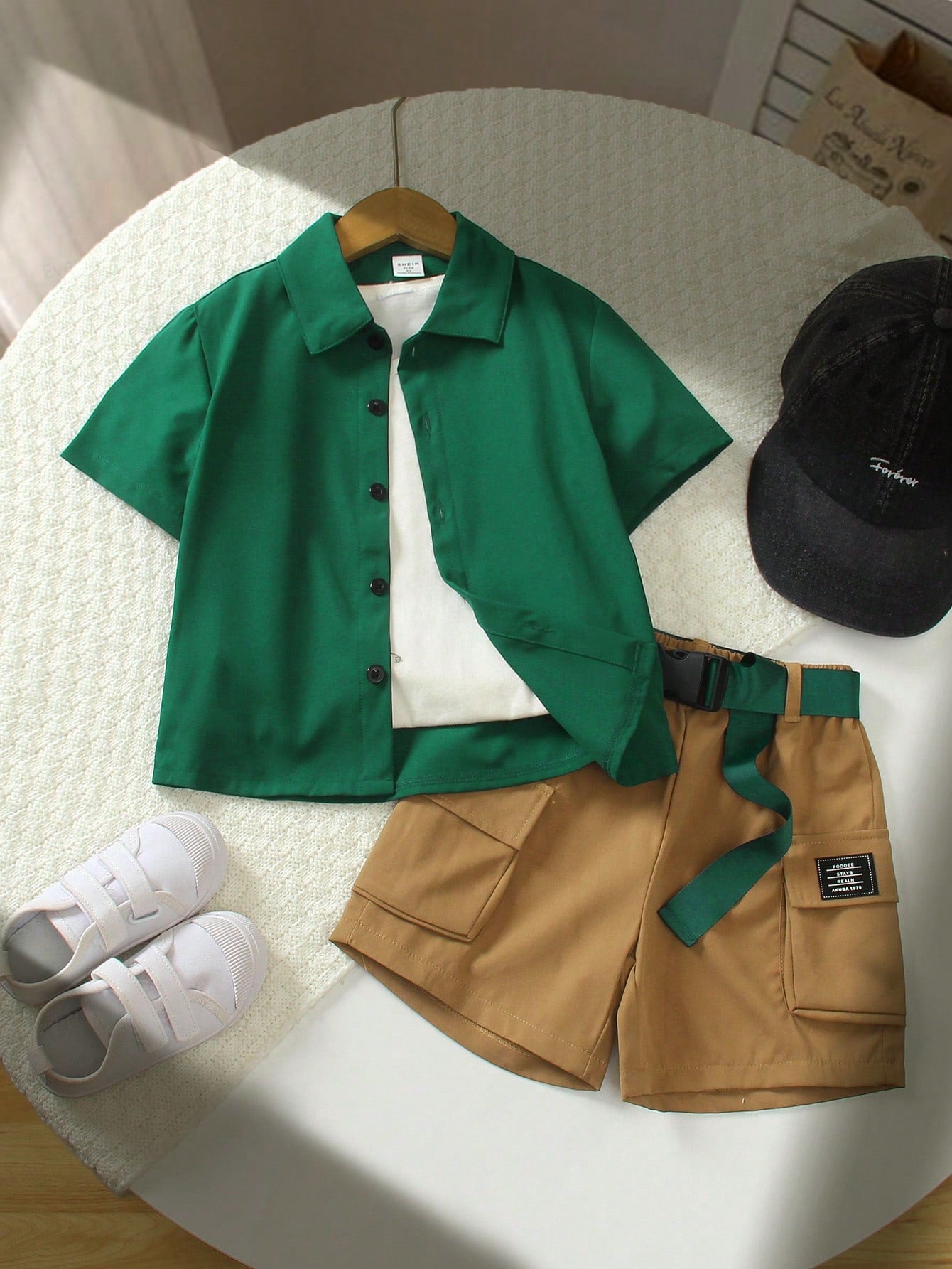 Tenue d'été élégante et confortable pour garçons