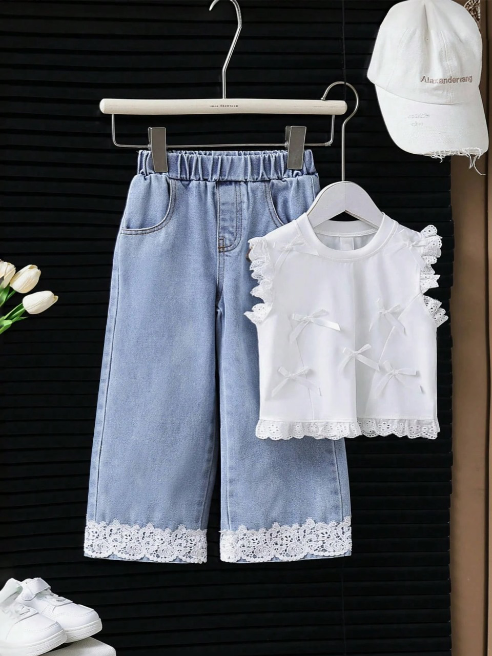 Ensemble 2 pièces d'été pour petite fille : haut à nœud et pantalon large en dentelle