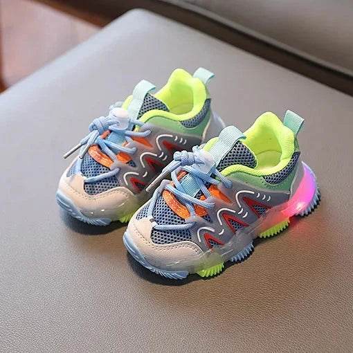 Unisex sports shoes with LED lighting. Soft, non-slip sole. - IRRAKIDS