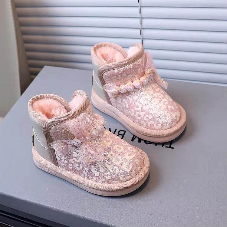Elegant girls shoes with shiny pearl bow - IRRAKIDS