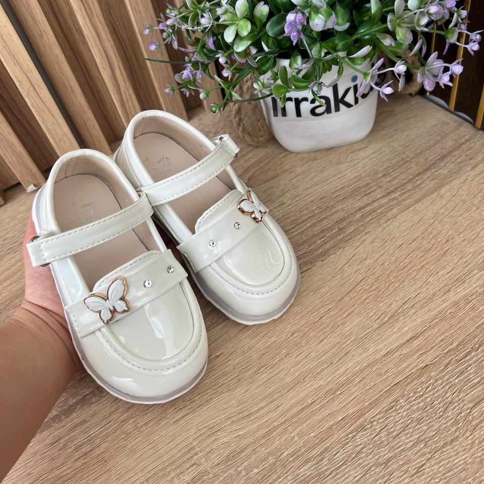 Girls' glitter shoes with butterfly buckle and LED lights - for a stylish and light-up look