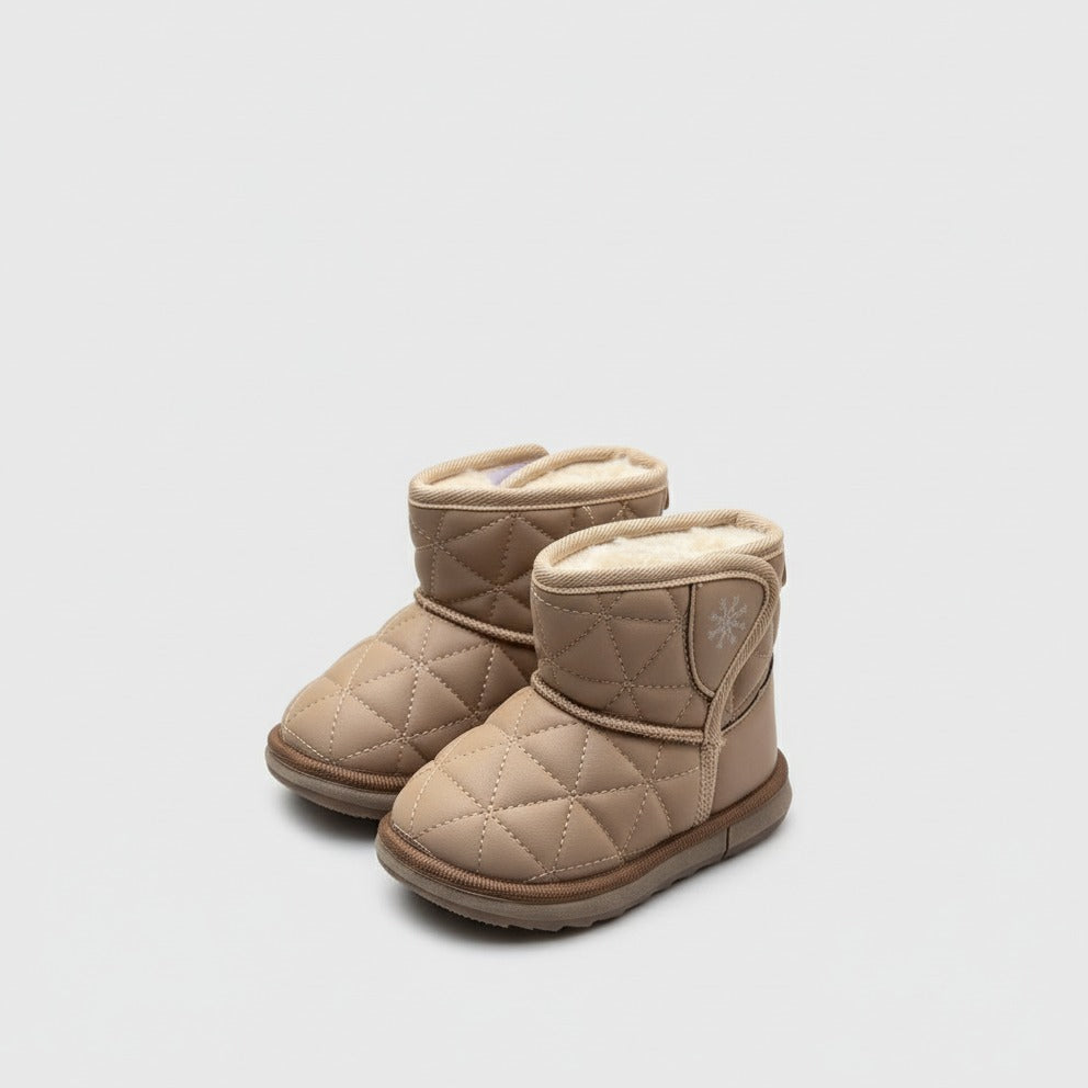 Quilted Winter Boots — Product image: