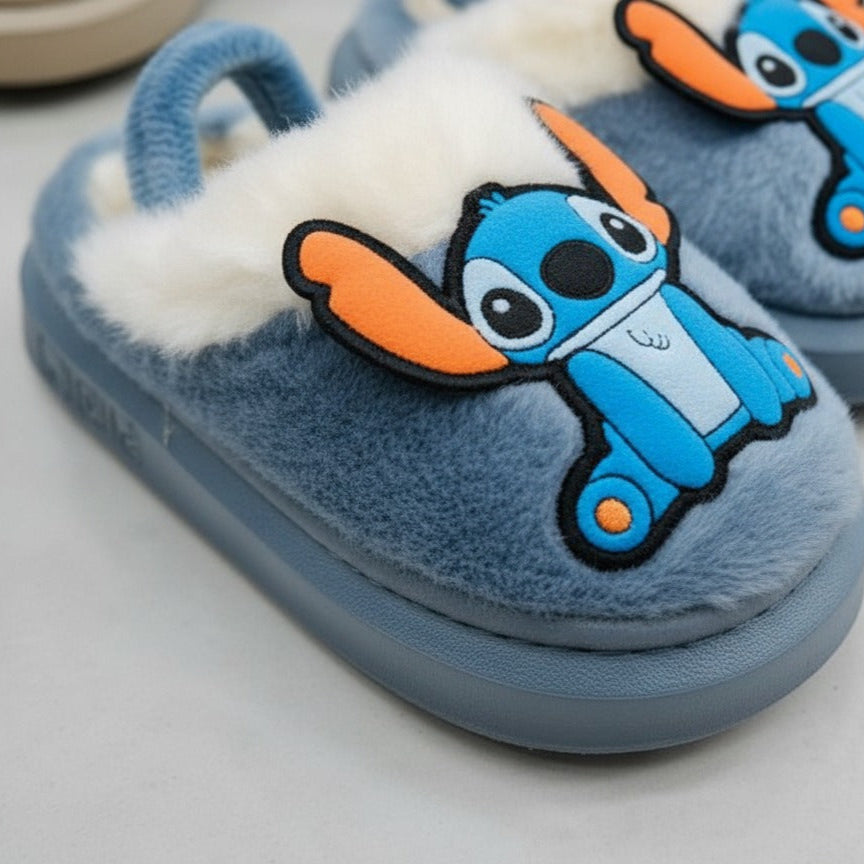 Kids plush cartoon fleece-lined slippers with heel strap — Product image: