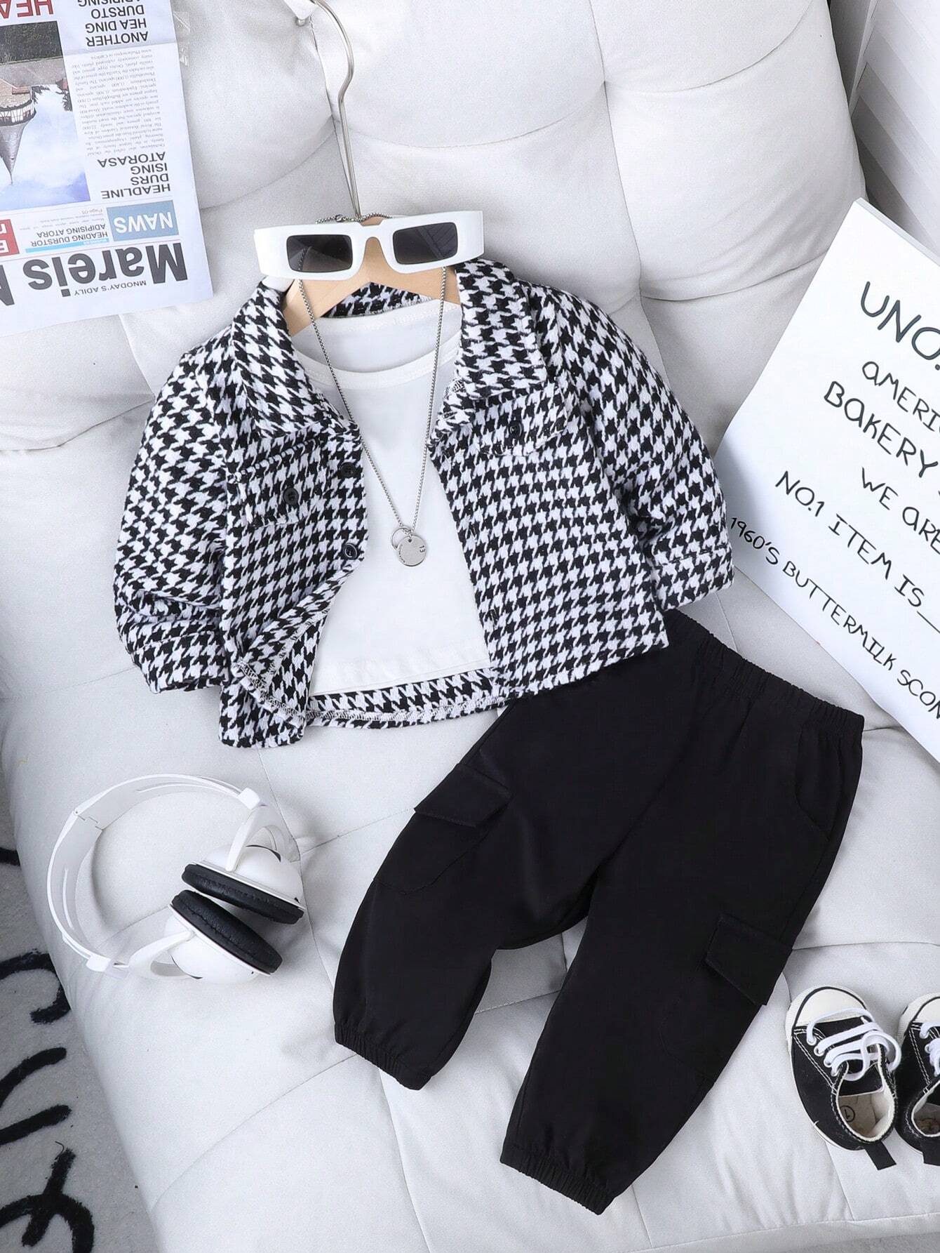 طقم ملابس  أولاد من بلايفول بالز - جاكيت أنيق بنقشة مربعات هاوندستوث + بنطال أسود متناسق، طقم أنيق وعصري لفصلي الربيع والخريف