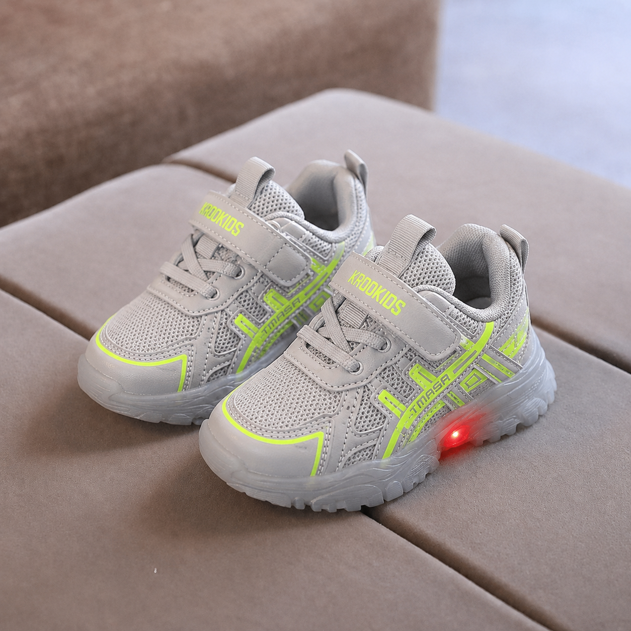 Kids LED Light-Up Sneakers – Lightweight Breathable Shoes with Velcro Closure and Anti-Slip Sole