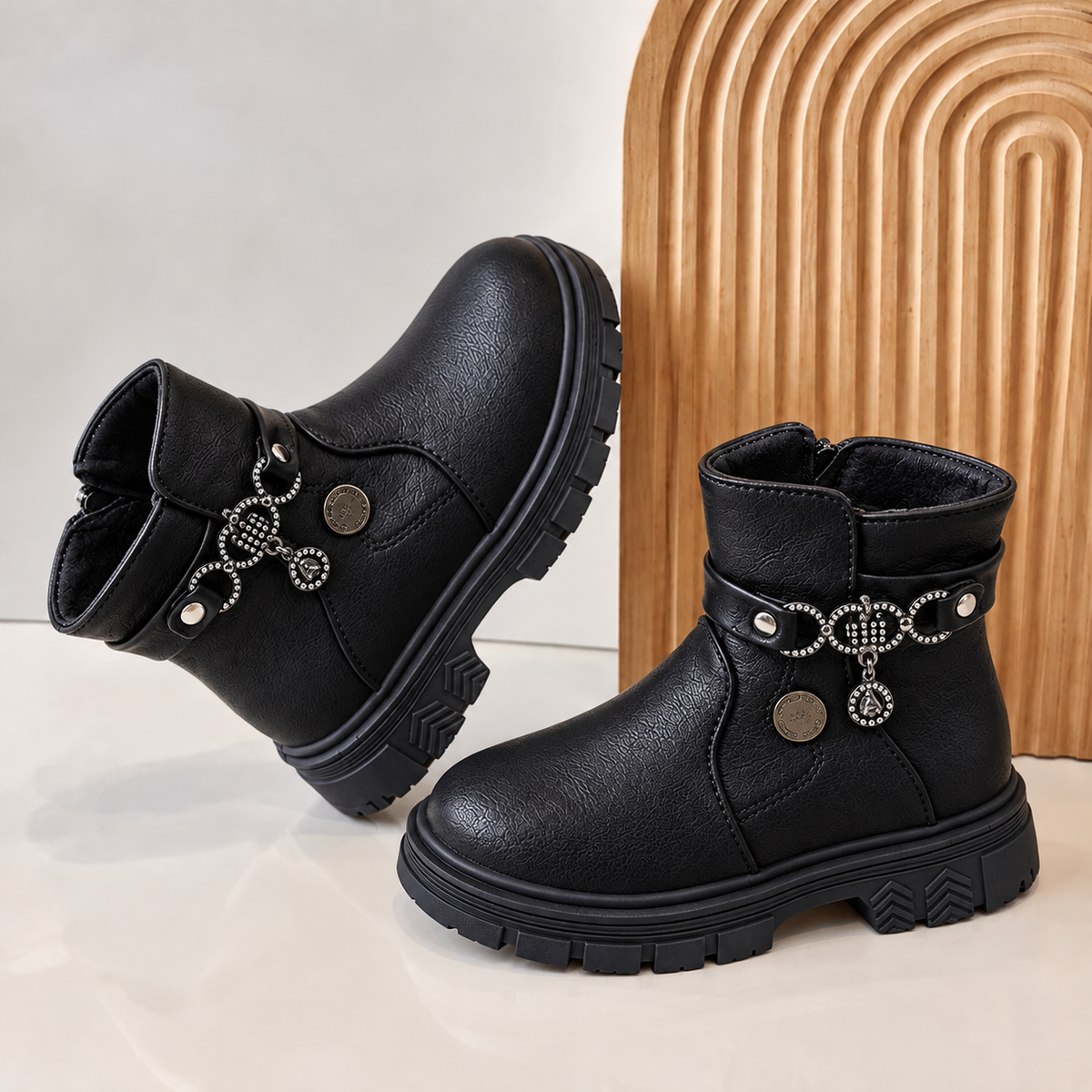 Girls’ Chic Charm Ankle Boots – Stylish Comfort for Everyday Adventures