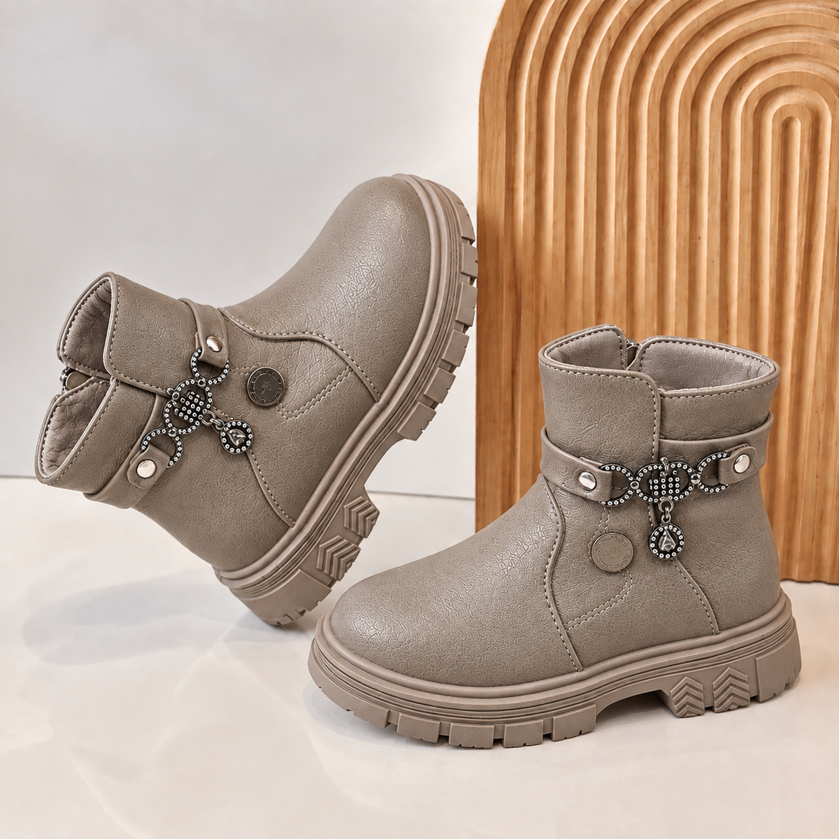 Girls’ Chic Charm Ankle Boots – Stylish Comfort for Everyday Adventures