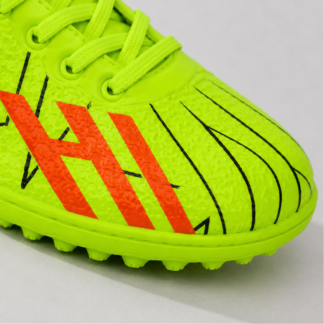 Kids’ Turf Football Shoes – Lightweight Lace-Up Soccer Cleats