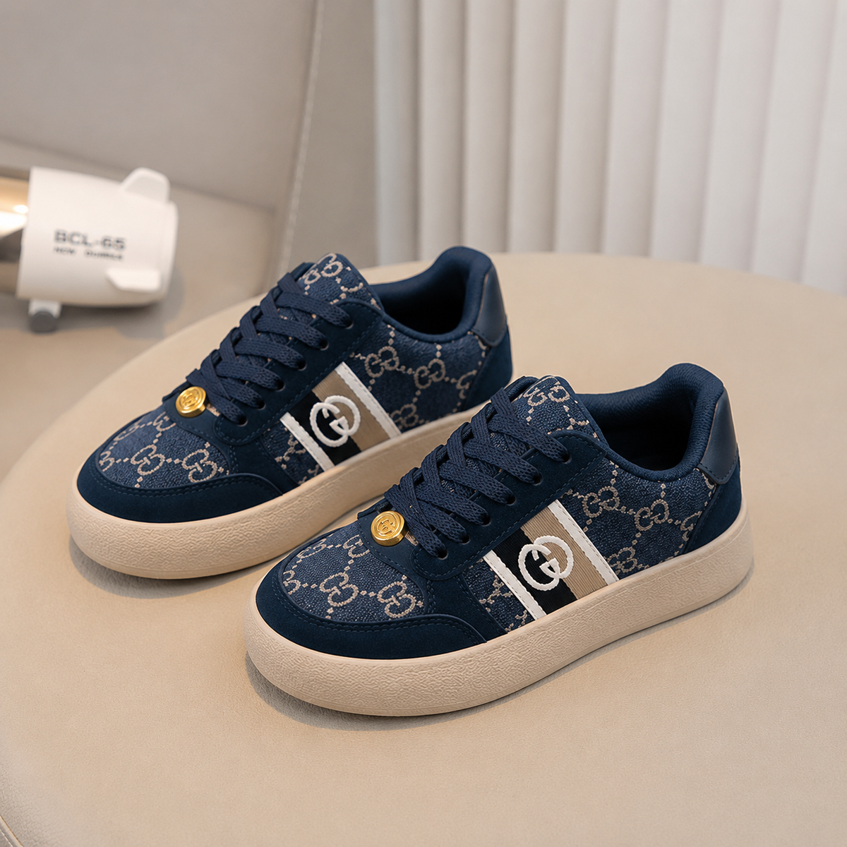 Premium Casual Sneakers – Stylish, Comfortable & Easy to Wear