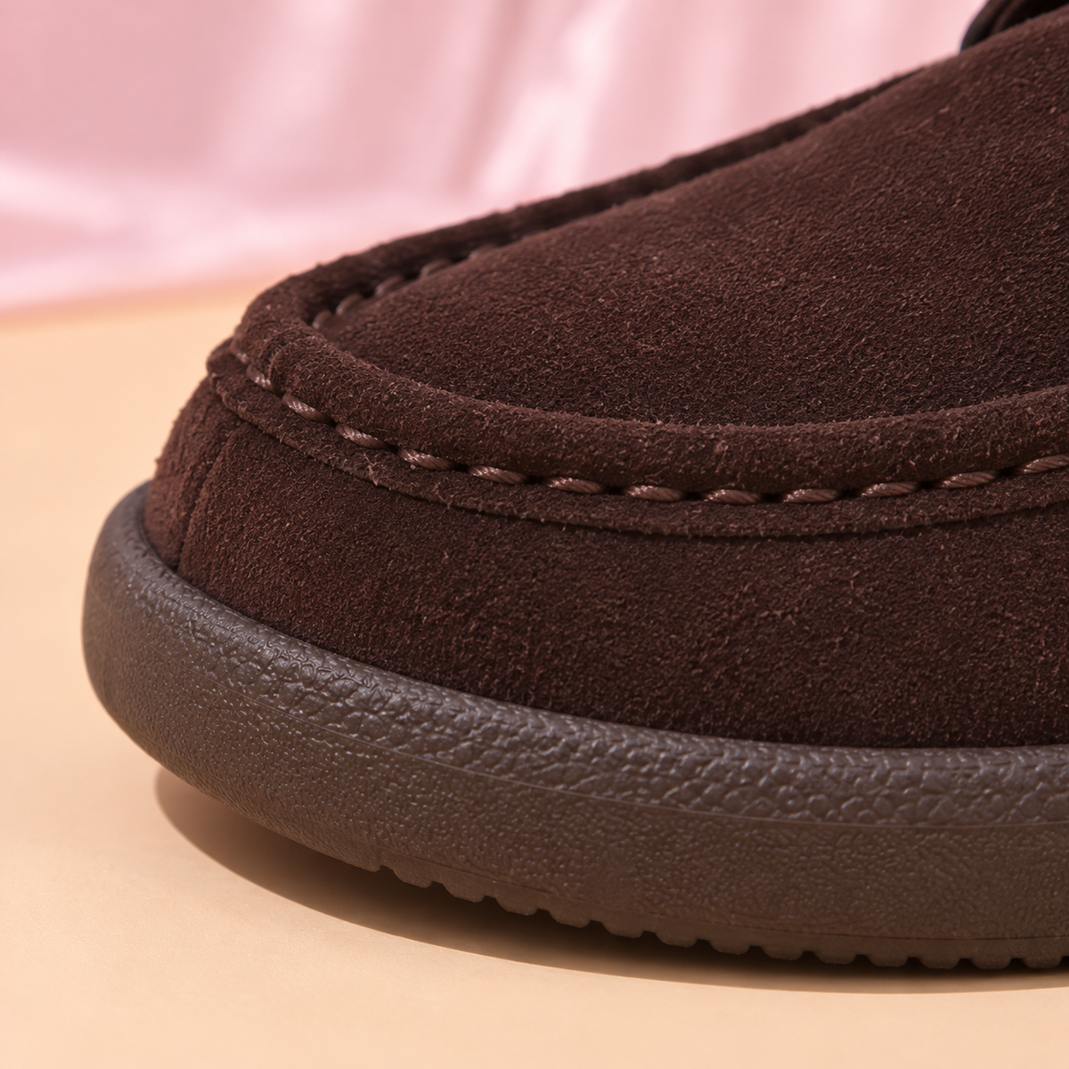 Mocassins pour enfants Little Charm avec garniture en polaire confortable, lacets à nœud et détails perlés colorés – Un style charmant pour l'automne et l'hiver
