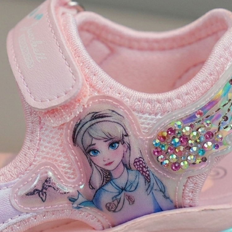 Girls LED Light-Up Princess Unicorn Sandals – Lightweight Summer Velcro Sandals for Kids