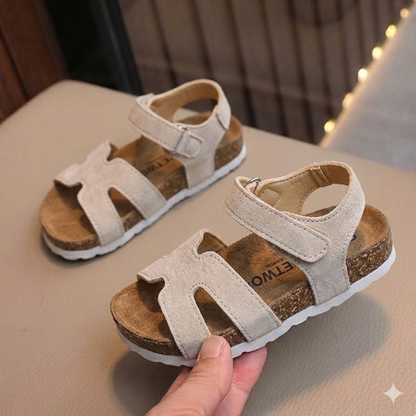 Sandales confort enfant – Légèreté et style estival ajustable