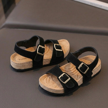 Sandales à boucles tendance pour garçons – Confort doux et style estival 👦