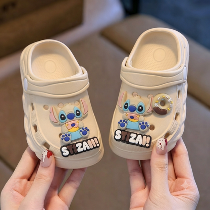 Sabots à motifs pour enfants – un style ludique pour les petits pieds