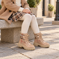 Bottines élégantes à carreaux pour fille avec fini brillant, laçage sur le devant, boucle décorative et semelle épaisse
