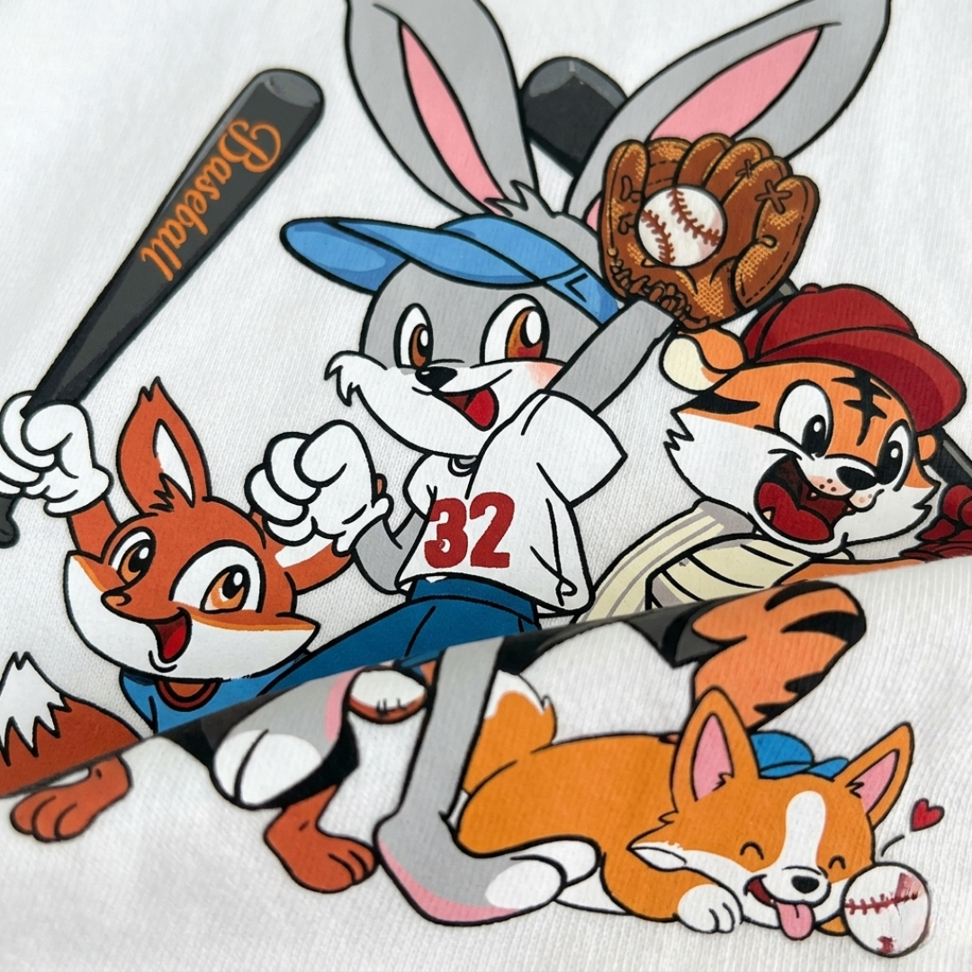 Ensemble d'été T-shirt à motif dessin animé équipe de baseball pour enfants et short coloré (Tenue 2 pièces)