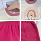 Ensemble short et t-shirt « Be Kind » arc-en-ciel unisexe – Tenue t-shirt et short assortis pour enfants