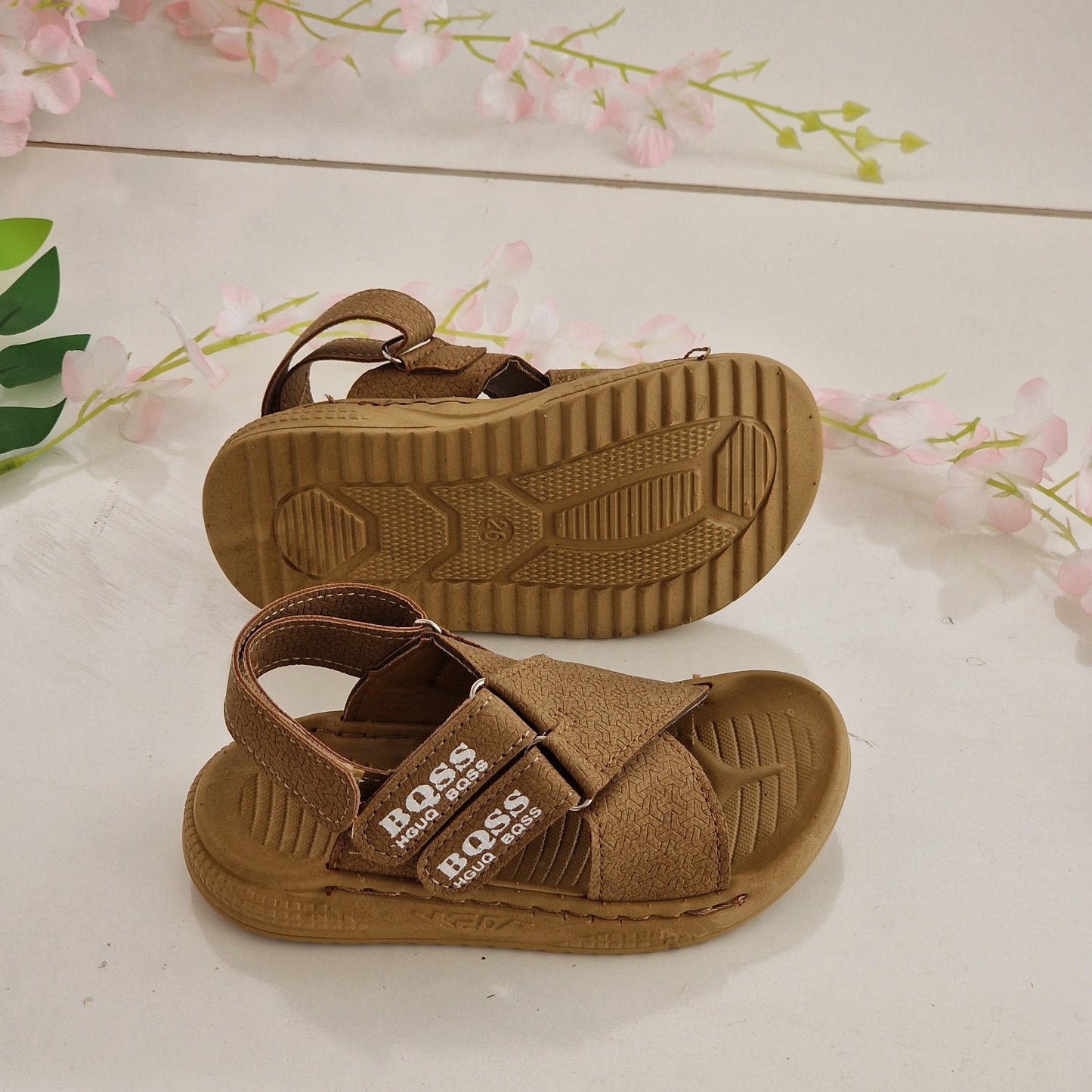 Stylish children's sandals with a modern and distinctive design - comfort and elegance in every step