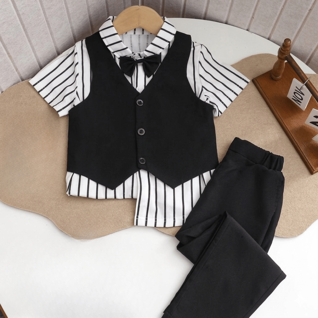 Ensemble Habillé Élégant pour Enfants – Chemise, Gilet, Nœud Papillon et Pantalon