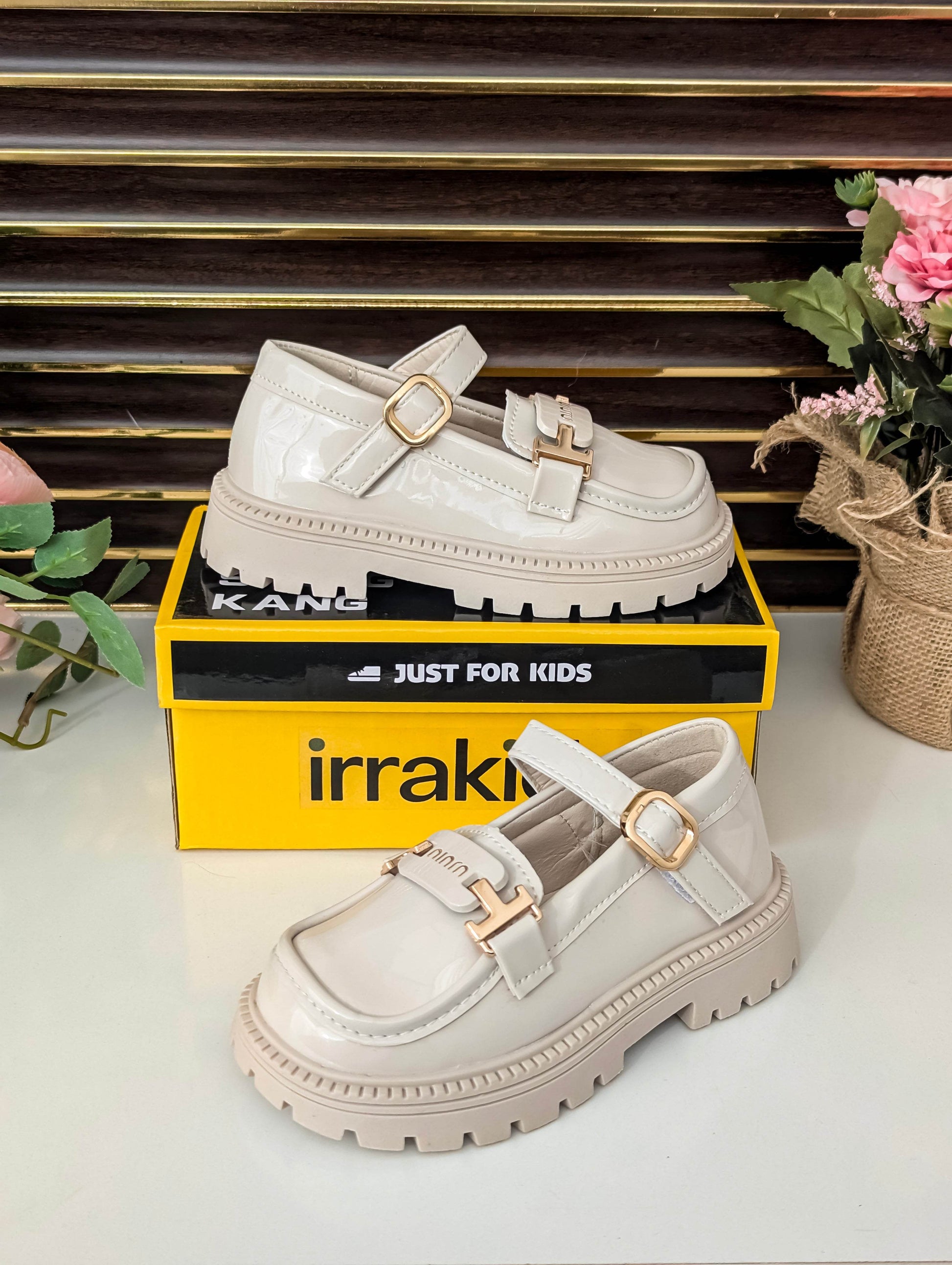 New Sleek and Stylish: Glossy Leather Shoes for Fashionable Girls - IRRAKIDS