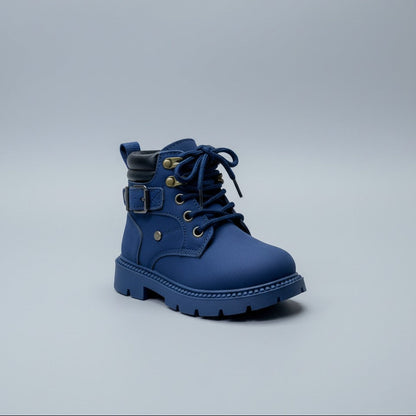 Kids rugged lace-up ankle boots with buckle — Product image: 