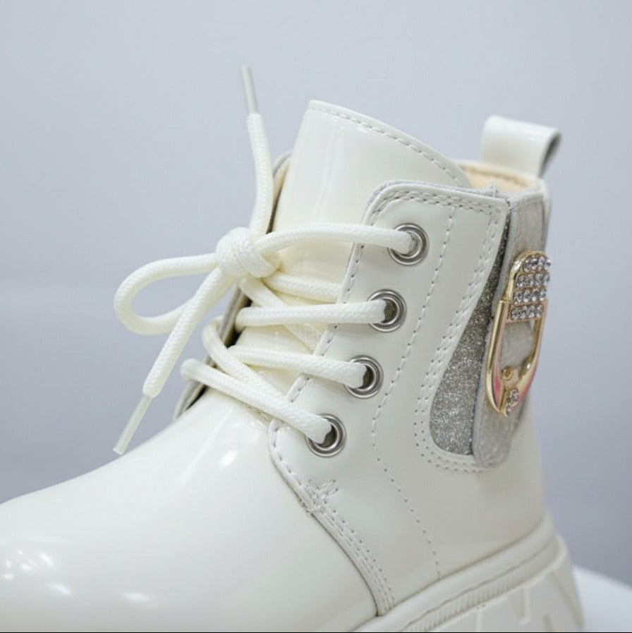 Girls' glossy lace-up ankle boots with chunky lug sole — Product image: 