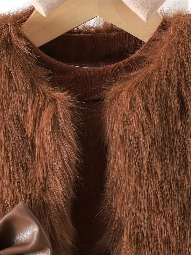 Ensemble 3 pièces « Manteau et jupe élégants en fausse fourrure avec détails de nœud »